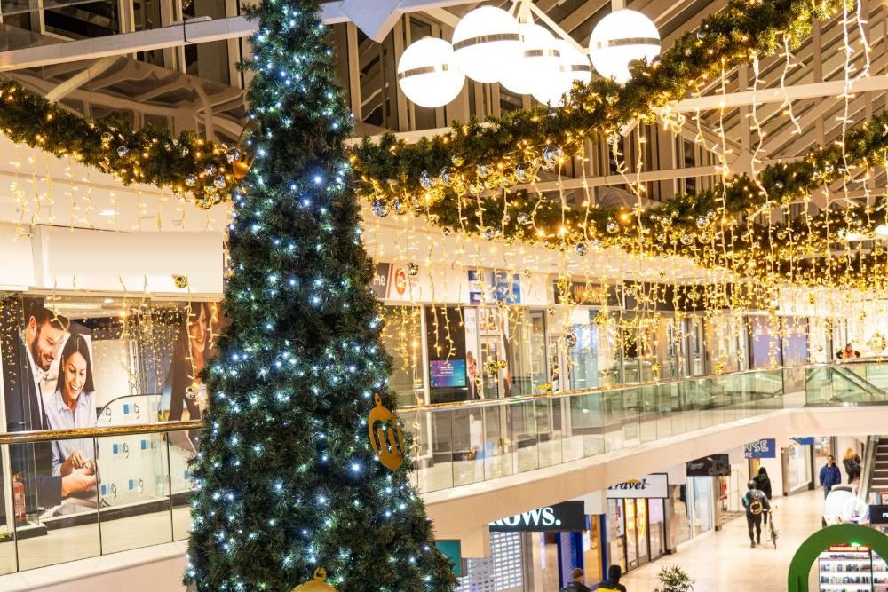 The Merrion Centre Christmas tree and festive lights